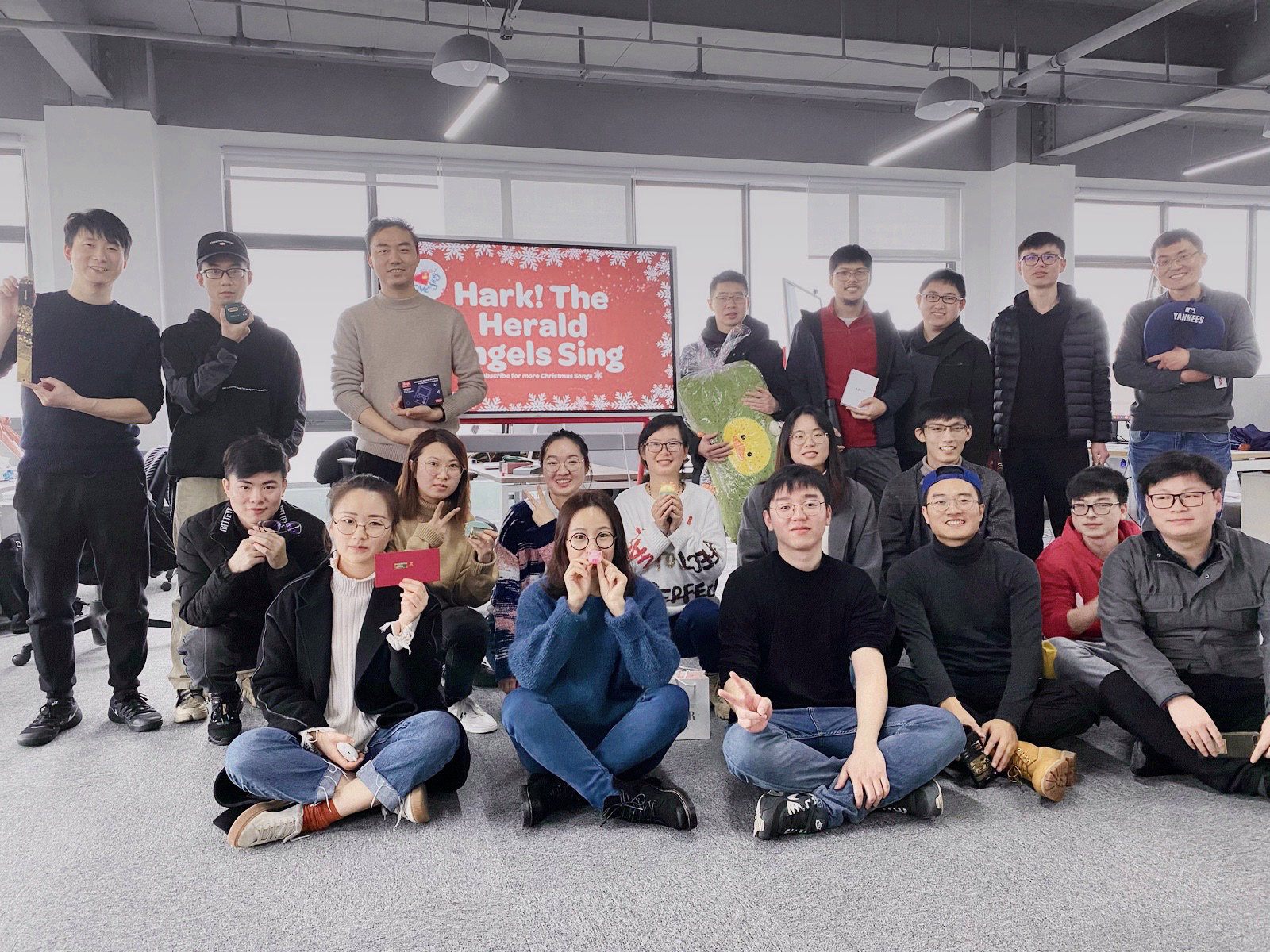 China Team-Christmas Gift Exchange