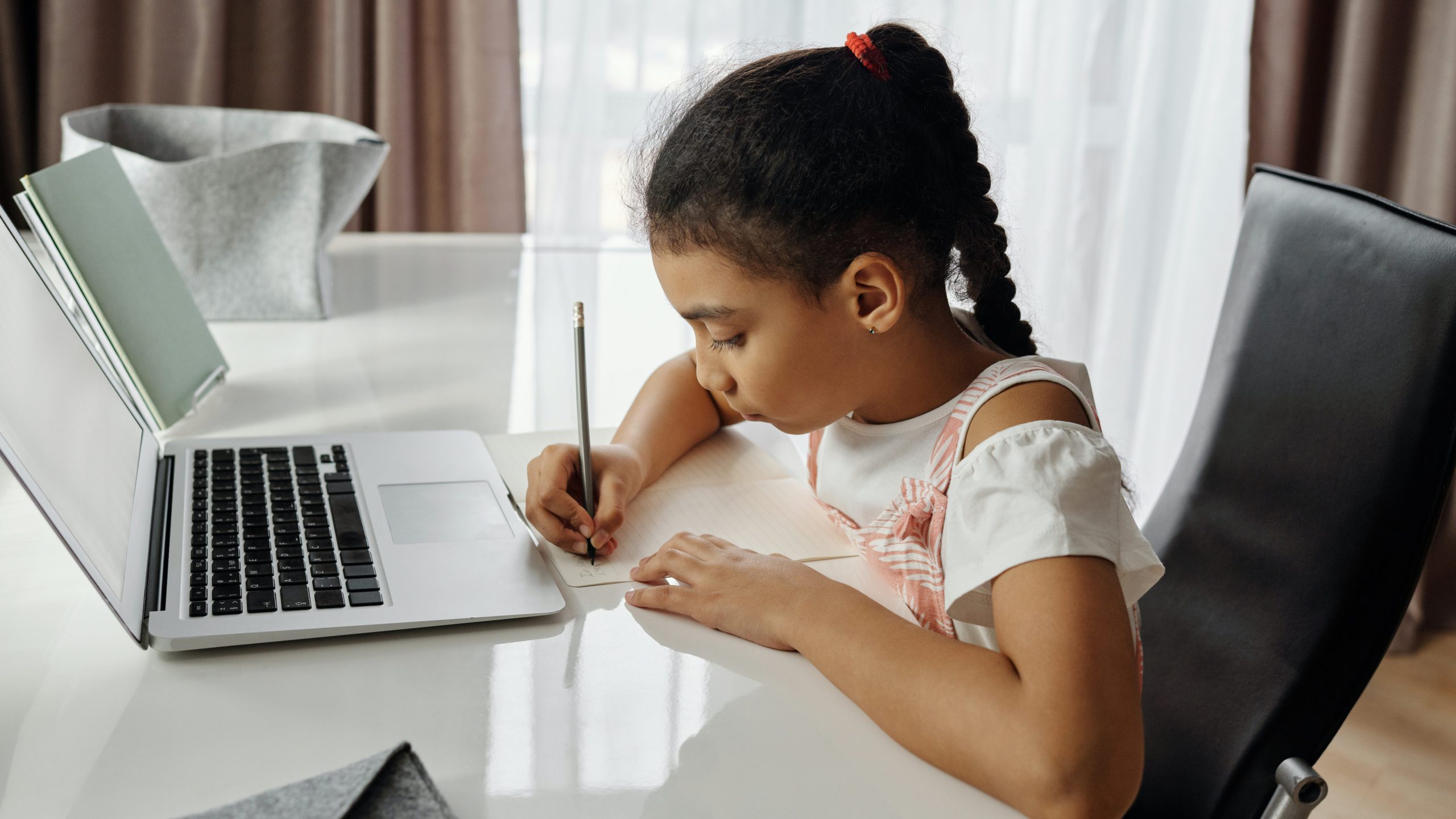 Student attending remote lesson